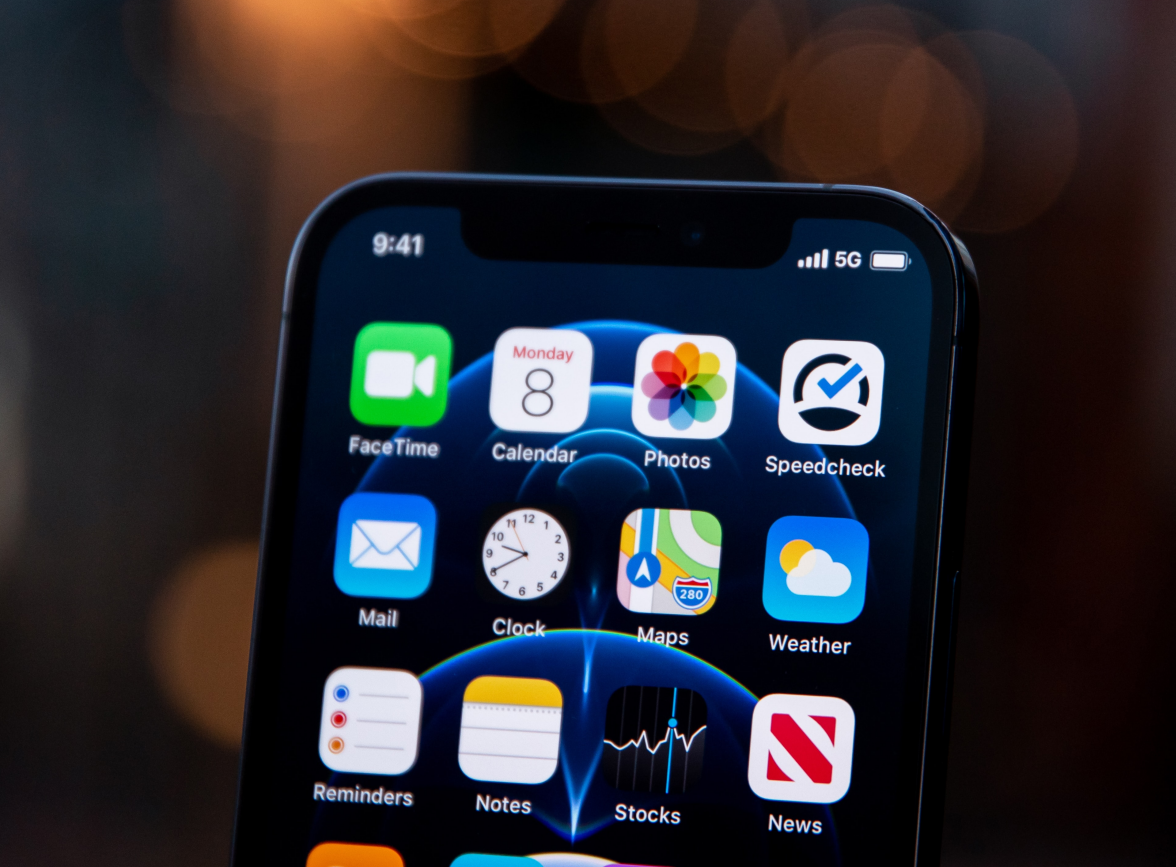 随州苹果手机维修分享为什么 iPhone 12 在冬季会自动关机 